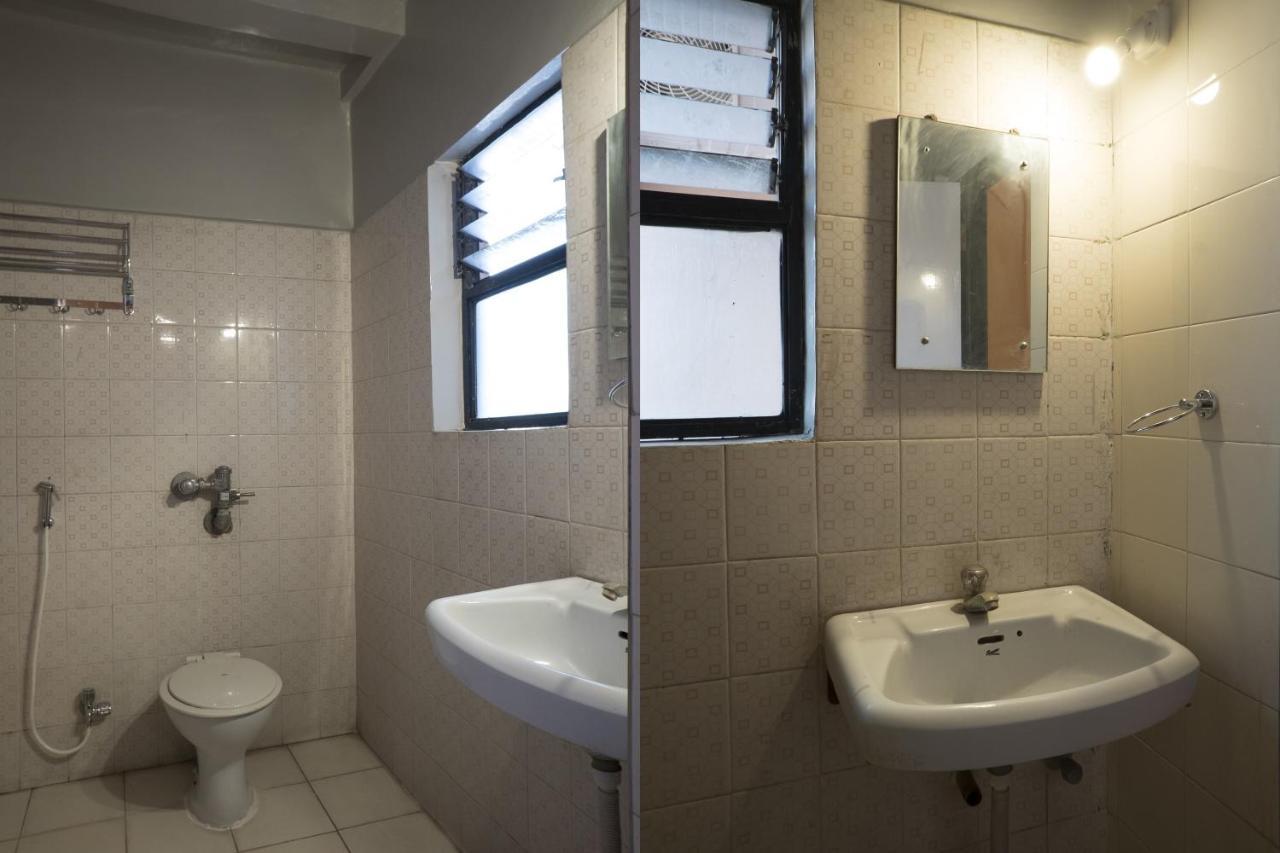 Oyo Flagship 37830 Hotel Aakar International Satara Zewnętrze zdjęcie
