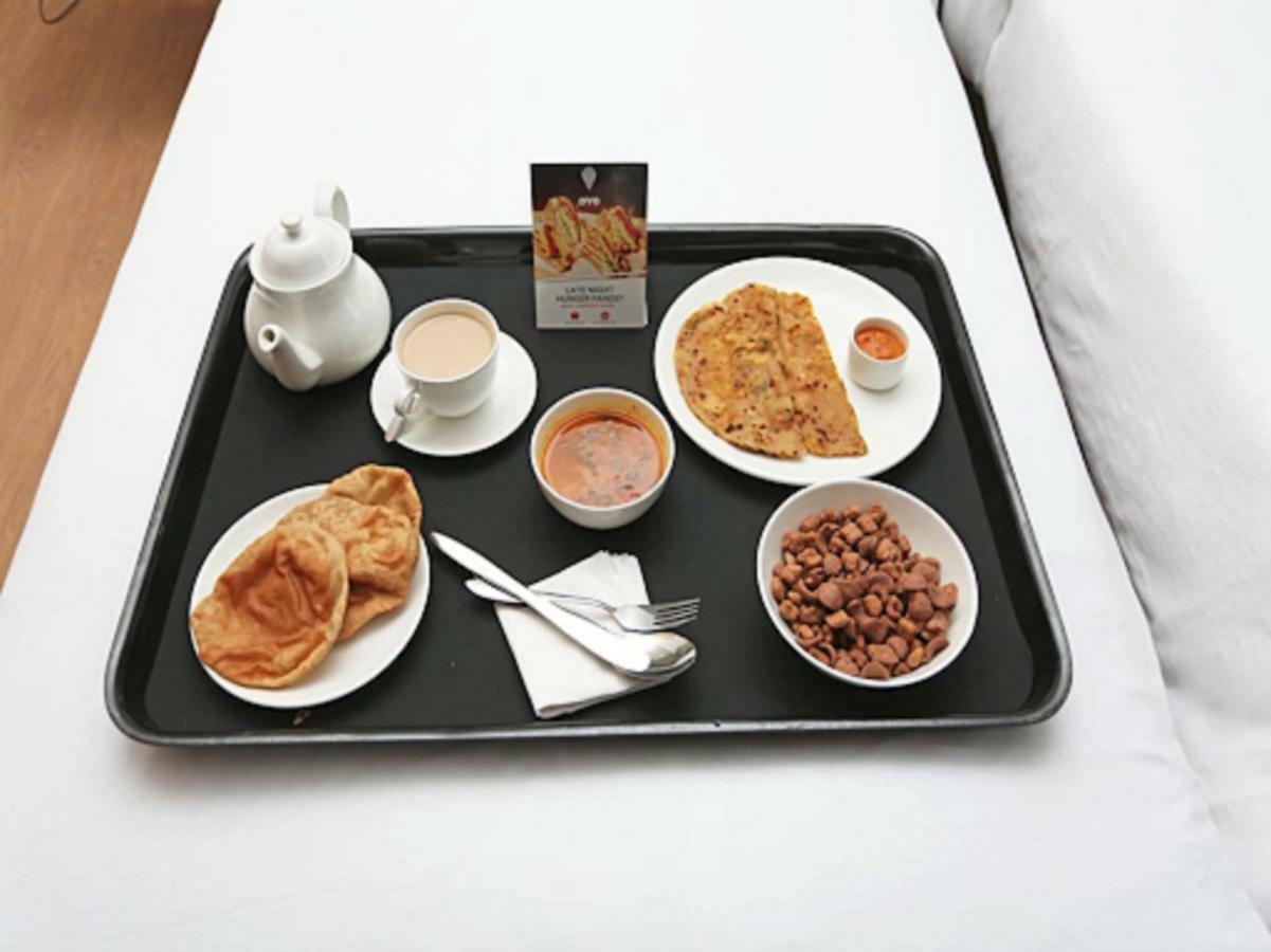 Oyo Flagship 37830 Hotel Aakar International Satara Zewnętrze zdjęcie